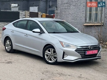 Авто Hyundai Elantra 2019 № 8653210