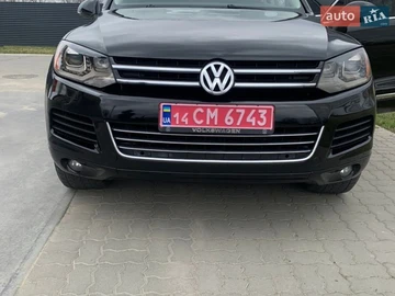 Авто Volkswagen Touareg 2012 № 8653244