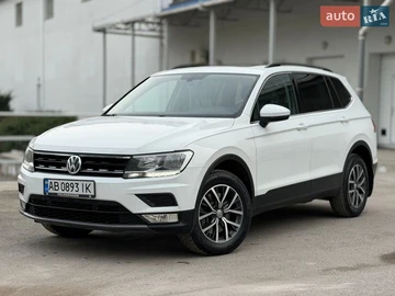 Авто Volkswagen Tiguan 2019 № 8653367