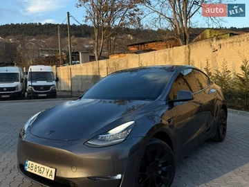 Авто Tesla Model Y 2022 № 8653460
