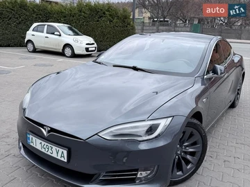 Авто Tesla Model S 2018 № 8653461