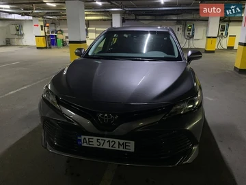 Авто Toyota Camry 2018 № 8653625