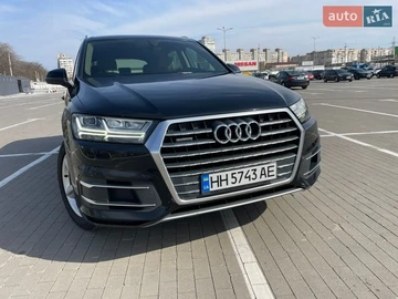 Авто Audi Q7 2016 № 8653703