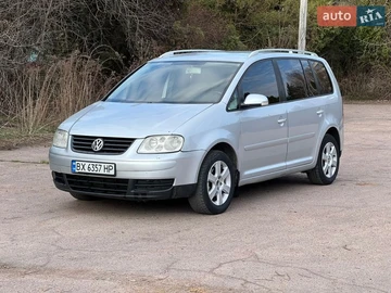 Авто Volkswagen Touran 2003 № 8653741