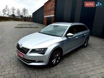 Авто Skoda Superb 2017 № 8653883