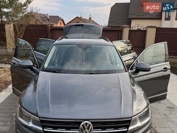 Авто Volkswagen Tiguan 2017 № 8654014