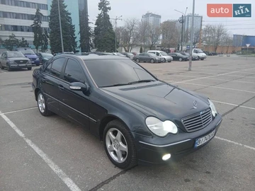 Авто Mercedes C-Class 2003 № 8654047