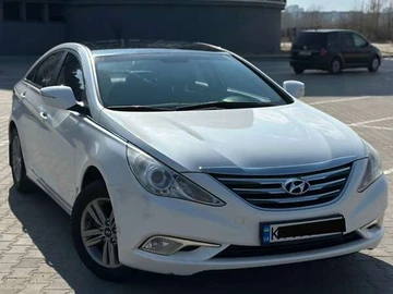 Авто Hyundai Sonata 2013 № 8654052