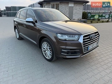 Авто Audi Q7 2017 № 8654264