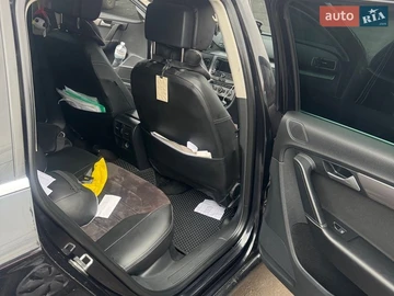 Авто Volkswagen Passat 2014 № 8654321
