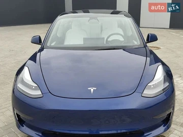 Авто Tesla Model 3 2023 № 8654332