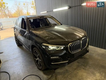 Авто BMW X5 2018 № 8654350