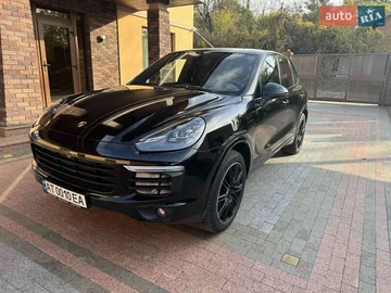 Авто Porsche Cayenne 2017 № 8654358