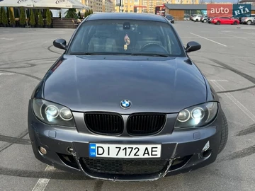 Авто BMW 1 Series 2004 № 8654527