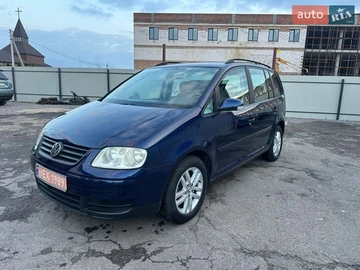 Авто Volkswagen Touran 2003 № 8654528