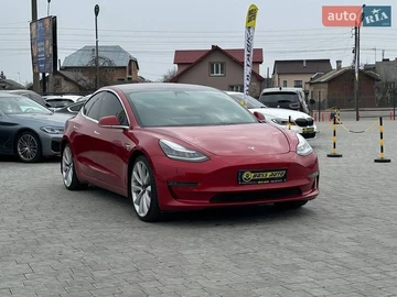 Авто Tesla Model 3 2018 № 8654637