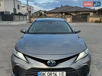 Авто Toyota Camry 2021 № 8654786