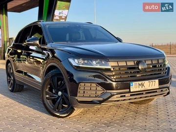 Авто Volkswagen Touareg 2020 № 8654799