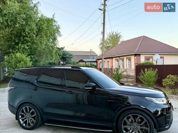 Авто Land Rover Discovery 2019 № 8654808