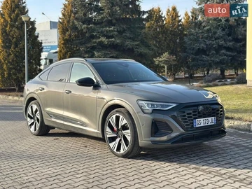 Авто Audi Q8 Sportback E-Tron 2023 № 8654809