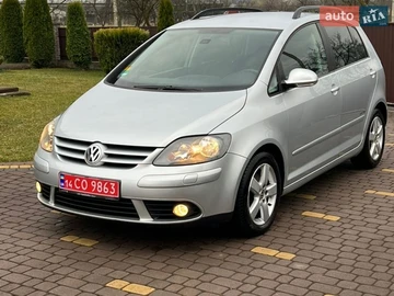 Авто Volkswagen Golf Plus 2008 № 8654877