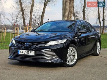 Авто Toyota Camry 2019 № 8655075