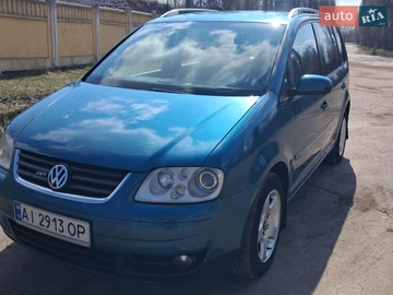 Авто Volkswagen Touran 2005 № 8655294
