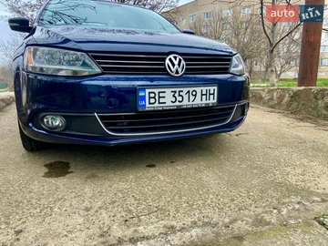 Авто Volkswagen Jetta 2011 № 8655330