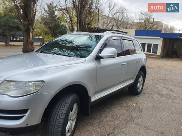 Авто Volkswagen Touareg 2008 № 8655347