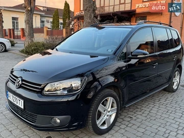 Авто Volkswagen Touran 2015 № 8655527