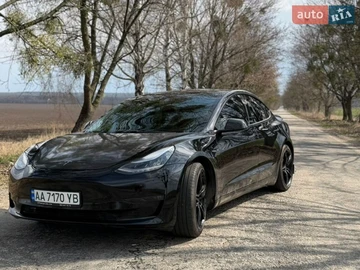 Авто Tesla Model 3 2018 № 8655535
