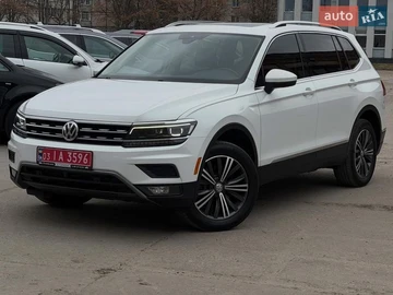 Авто Volkswagen Tiguan 2018 № 8655549