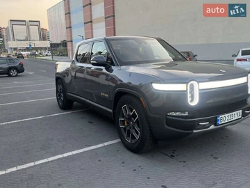 Авто Rivian R1T 2022 № 8655773