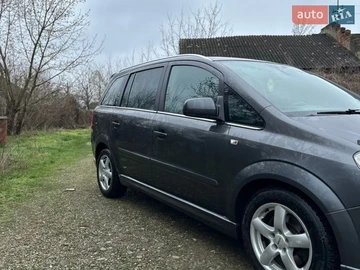 Авто Opel Zafira 2010 № 8655859
