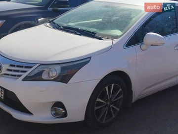 Авто Toyota Avensis 2012 № 8655898