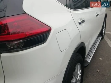 Авто Nissan Rogue 2018 № 8656134