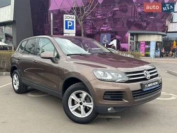Авто Volkswagen Touareg 2012 № 8656159