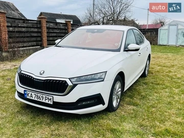 Авто Skoda Octavia 2021 № 8656188