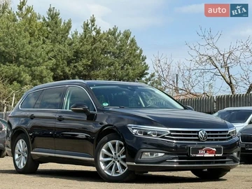 Авто Volkswagen Passat 2022 № 8656203