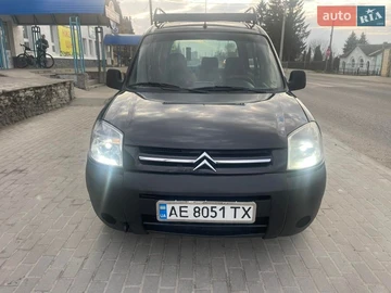 Авто Citroen Berlingo 2004 № 8656420