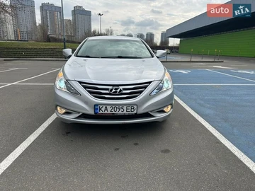 Авто Hyundai Sonata 2014 № 8656556
