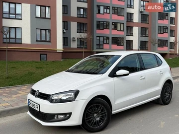 Авто Volkswagen Polo 2011 № 8656748