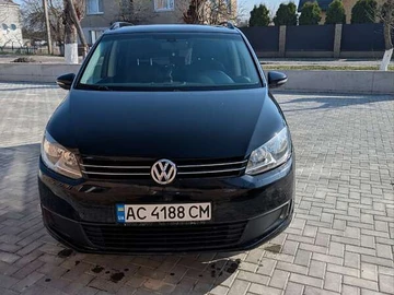 Авто Volkswagen Touran 2013 № 8656772