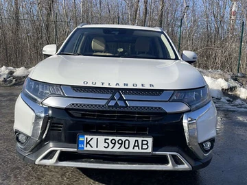 Авто Mitsubishi Outlander 2019 № 8657095