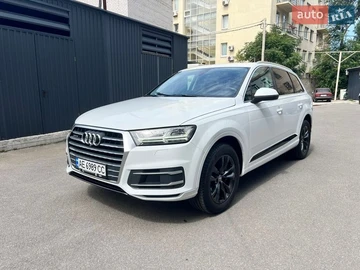 Авто Audi Q7 2018 № 8657145