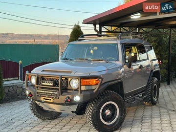 Авто Toyota Fj Cruiser 2013 № 8657156