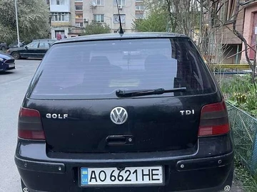 Авто Volkswagen Golf 2000 № 8657311