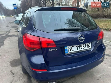 Авто Opel Astra 2012 № 8657488