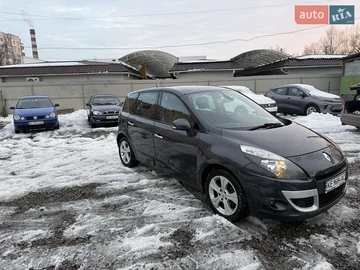 Авто Renault Scenic 2009 № 8657489