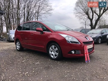 Авто Peugeot 5008 2011 № 8657514
